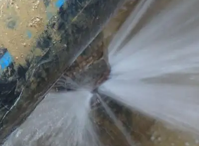 新兴卫生间测漏水施工步骤
